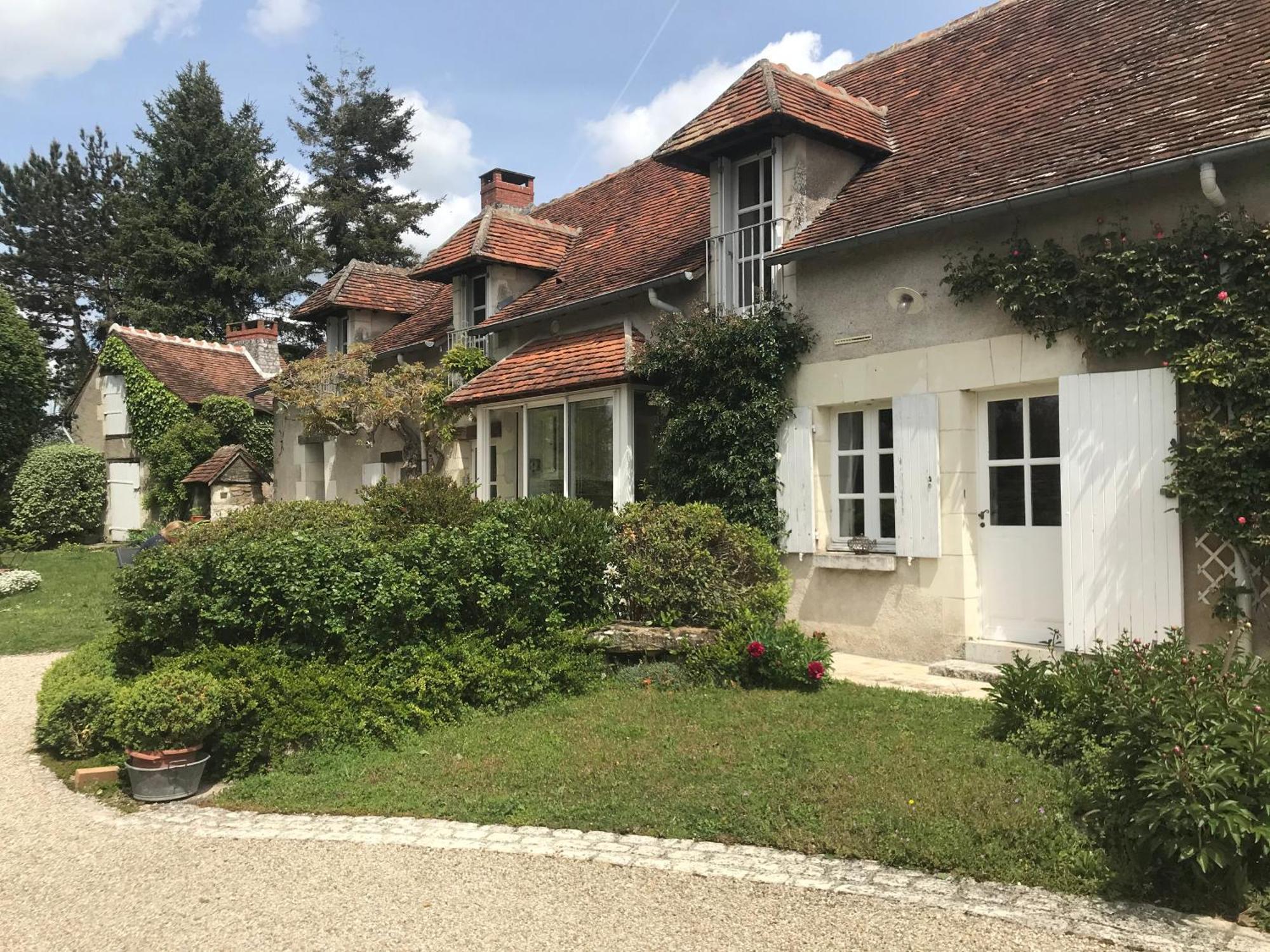 La Mauverniere, 2 Gites Independants, 1 Grande Piscine Exterieure, Jardin Arbore Descartes Exteriör bild