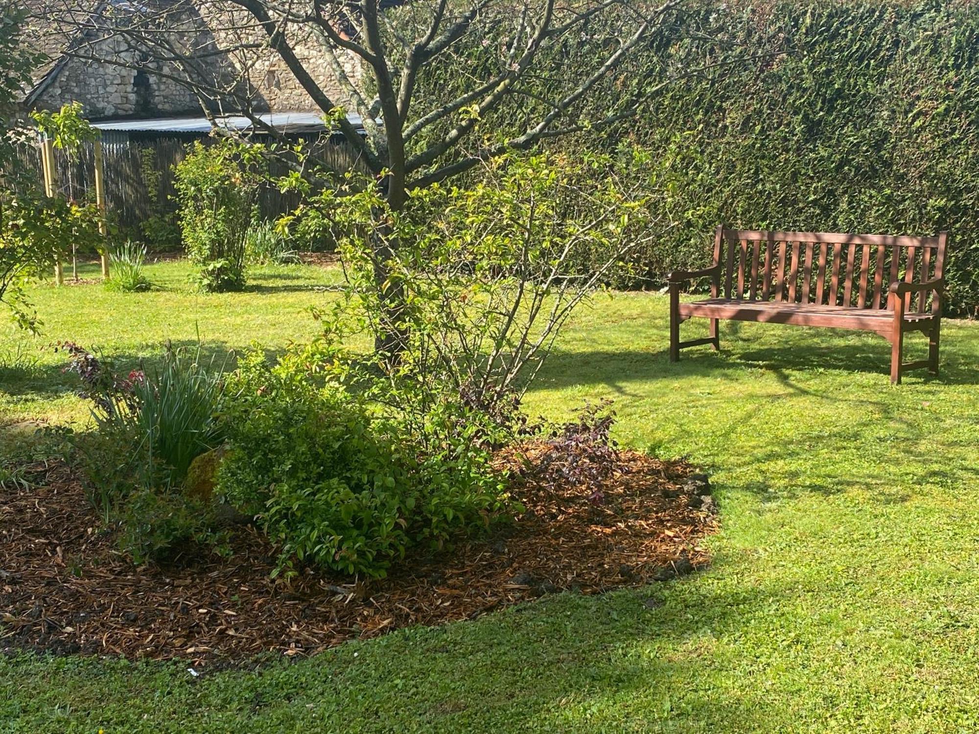 La Mauverniere, 2 Gites Independants, 1 Grande Piscine Exterieure, Jardin Arbore Descartes Exteriör bild